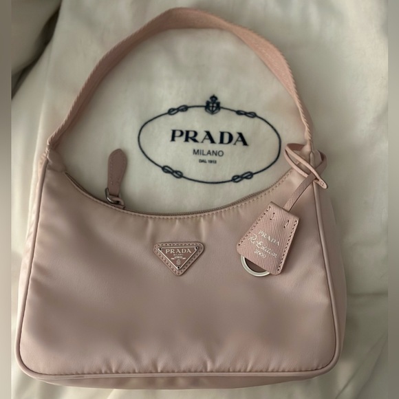 Re-Nylon Prada Re-Edition 2000 mini-bag baby pink - Picture 1 of 8
